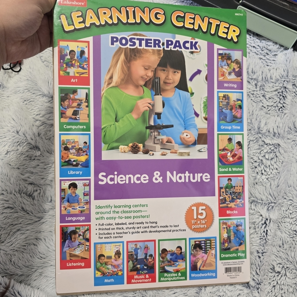 Learning Center Poster Pack - Science & Nature LAKESHORE
